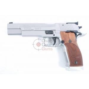 Sig Sauer P226 X-Six 9mm Level 1